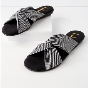 Lulu’s Santana Sandal